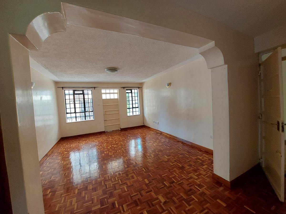 1 Bed Apartment with En Suite at Mandera Close - 15