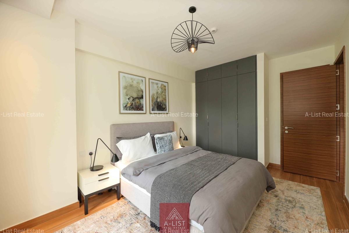 3 Bed Apartment with En Suite at Riverside Lane - 10