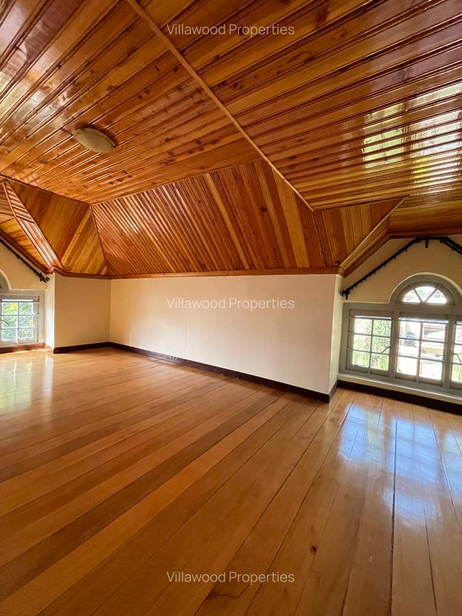 7 Bed Villa with En Suite in Runda - 10