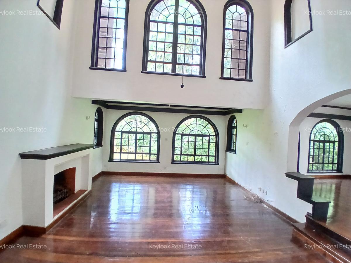 4 Bed Townhouse with En Suite at Riverside Drive - 7