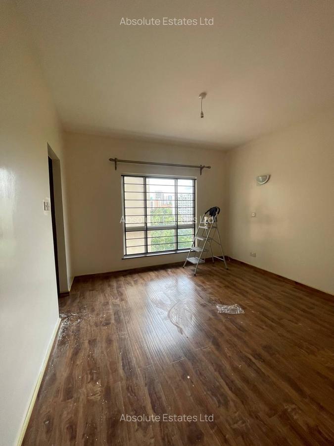 2 Bed Apartment with Swimming Pool in Kilimani - 5