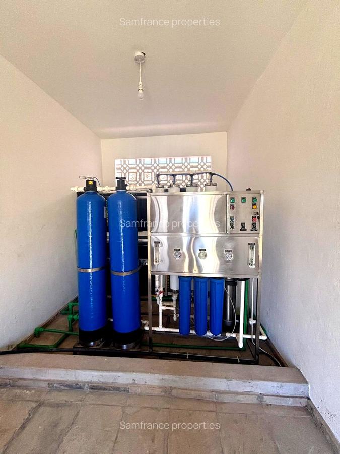 3 Bed Villa with En Suite at Ocean Breeze - 6