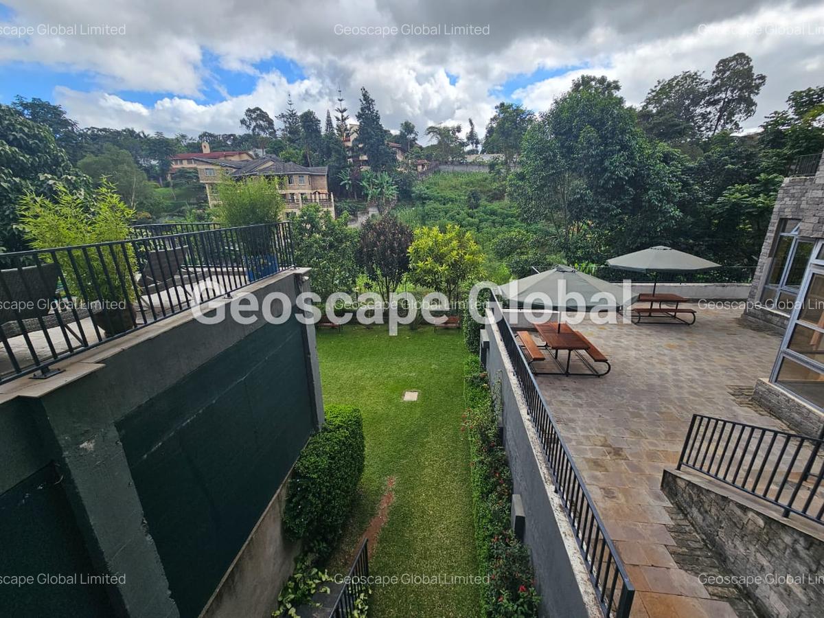 Furnished 2 Bed Apartment with En Suite in Spring Valley - 2