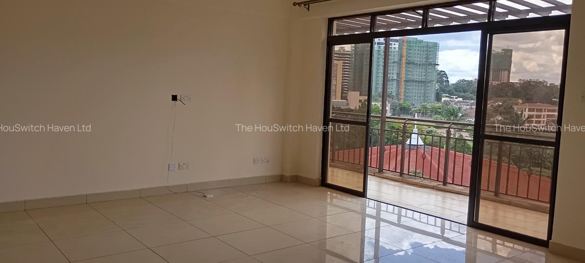 3 Bed Apartment with En Suite at Raphta Rd - 2