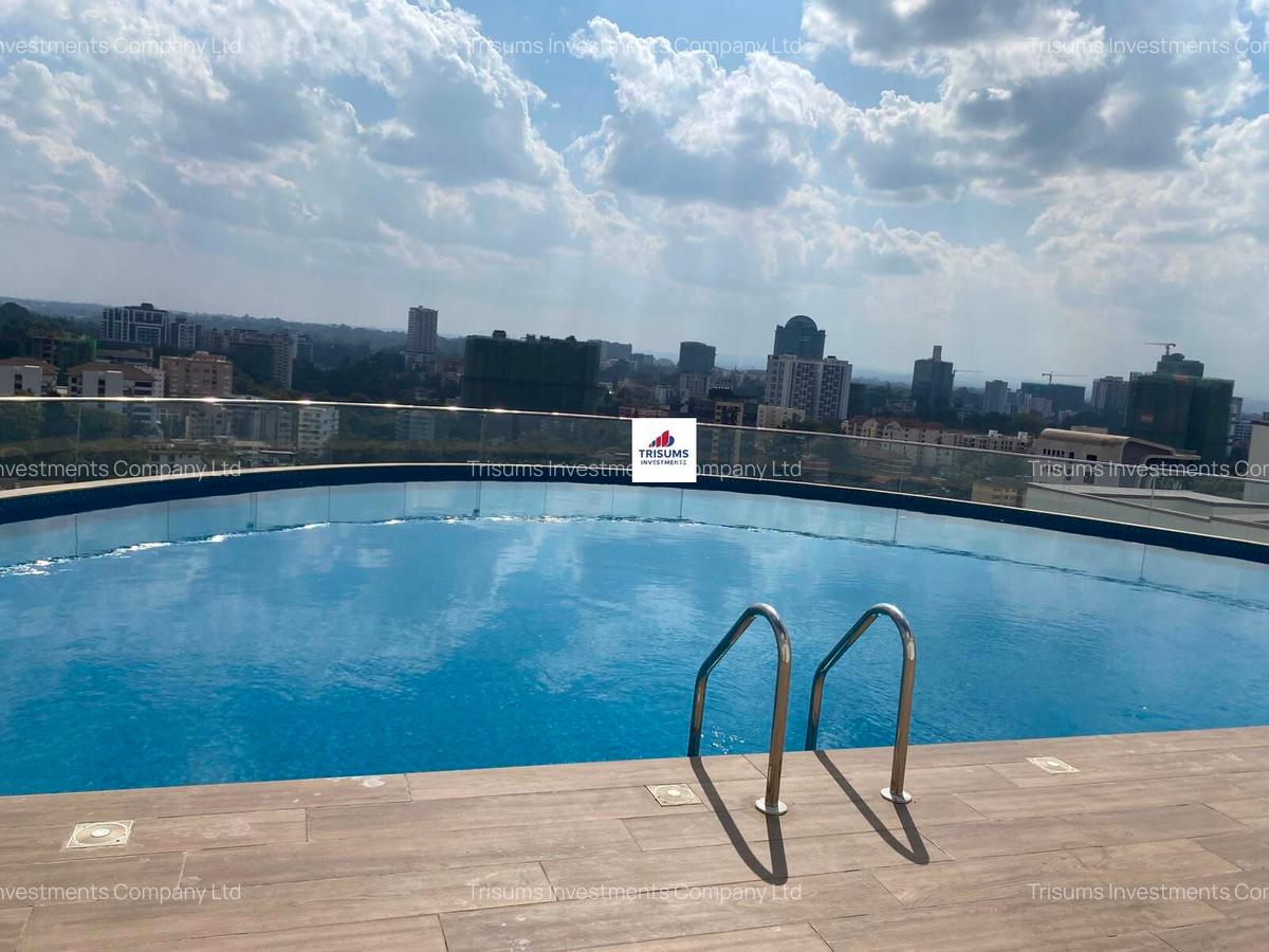 3 Bed Apartment with En Suite in Riverside - 13