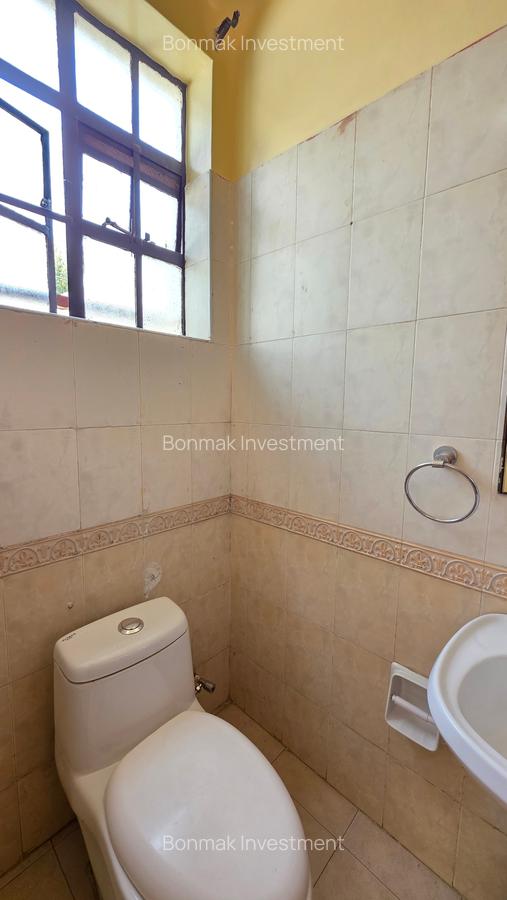 4 Bed Townhouse with En Suite at Karbaserian Avanue - 17