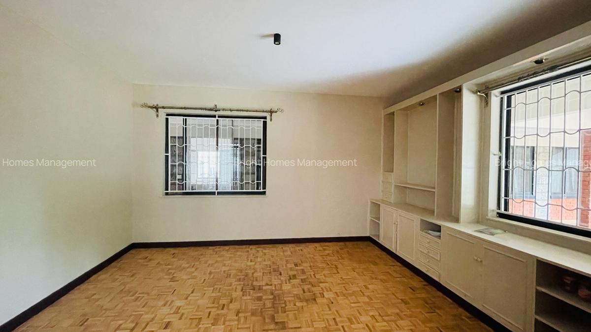5 Bed House with En Suite in Thigiri - 10