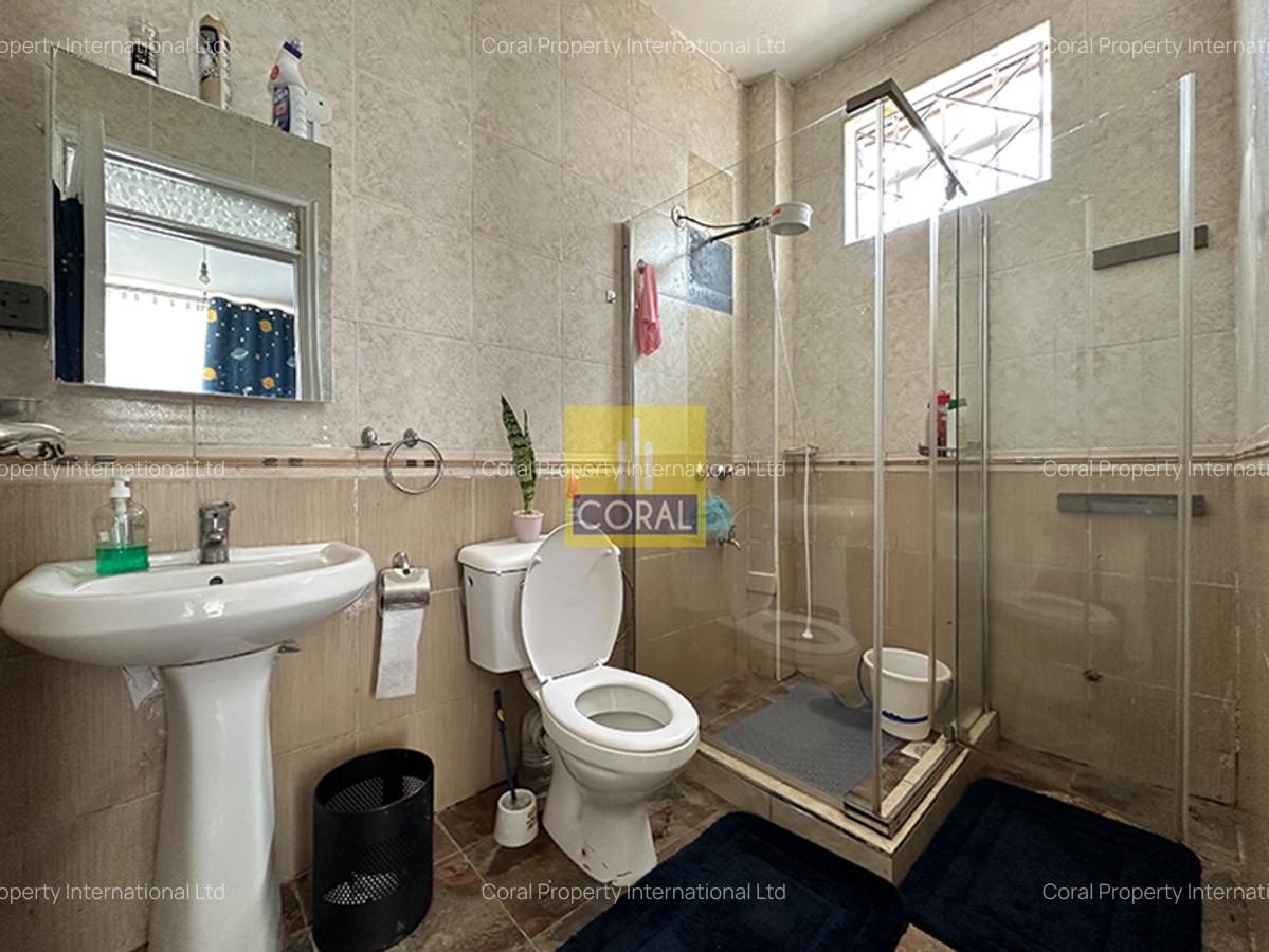 4 Bed Apartment in Parklands - 7