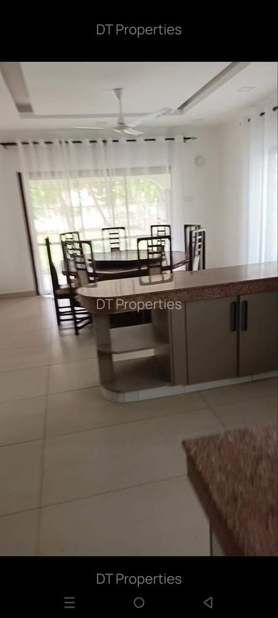 7 Bed House with Swimming Pool at Nyali - 16