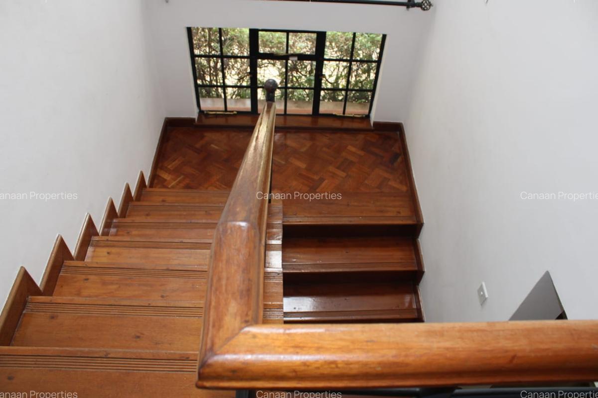 5 Bed Townhouse with Staff Quarters in Lavington - 11