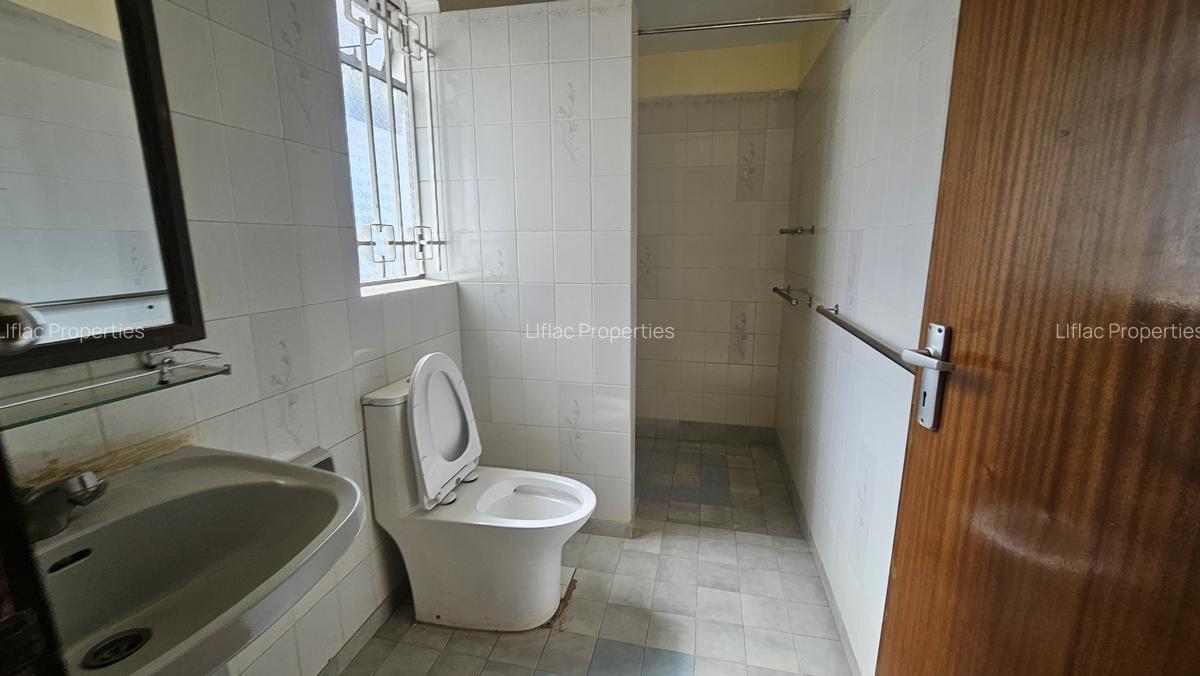 5 Bed House with En Suite in Gigiri - 14