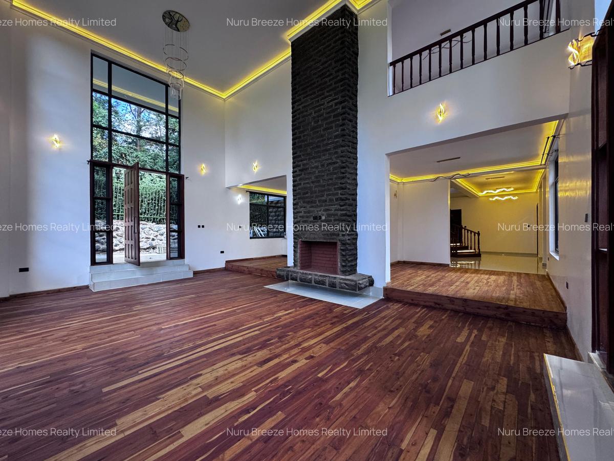 6 Bed Townhouse with En Suite in Karen - 10