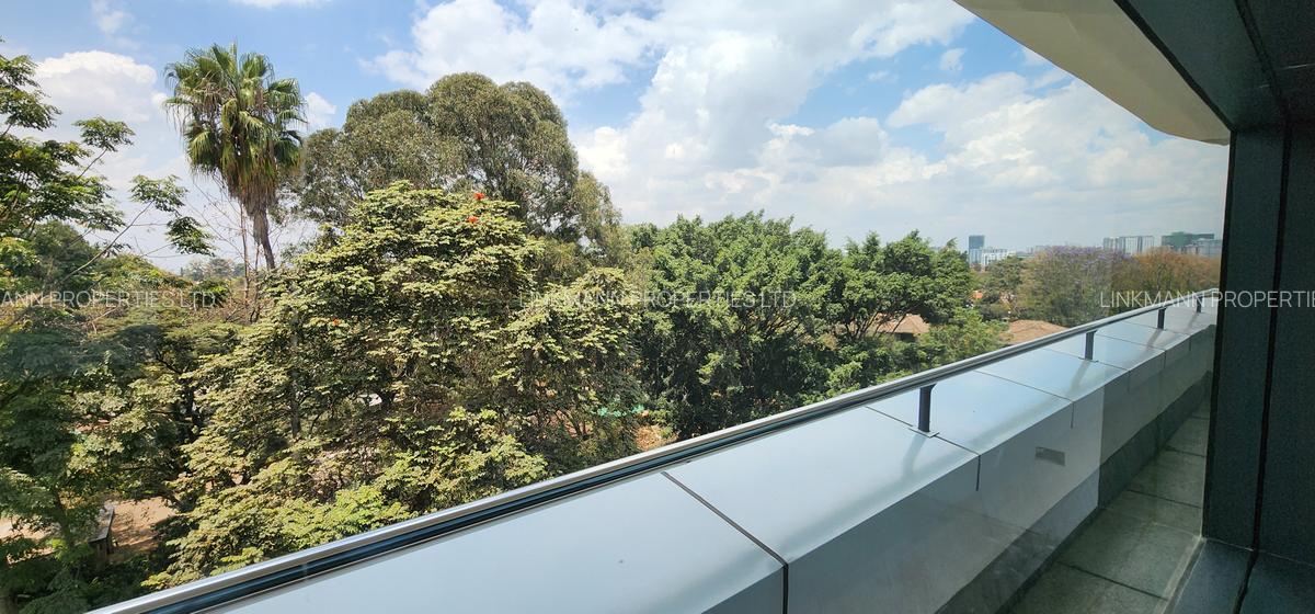 4,200 ft² Office with Service Charge Included in Lavington - 17