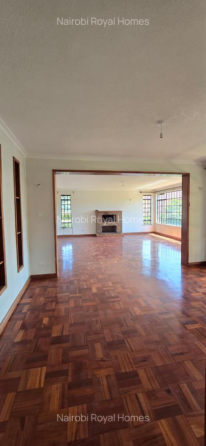 4 Bed House with En Suite at Runda Road - 12