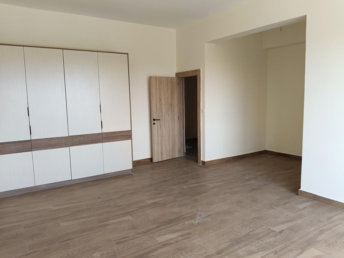 Serviced 5 Bed Apartment with En Suite at Parklands Avenue 3- Limuru Road - 12