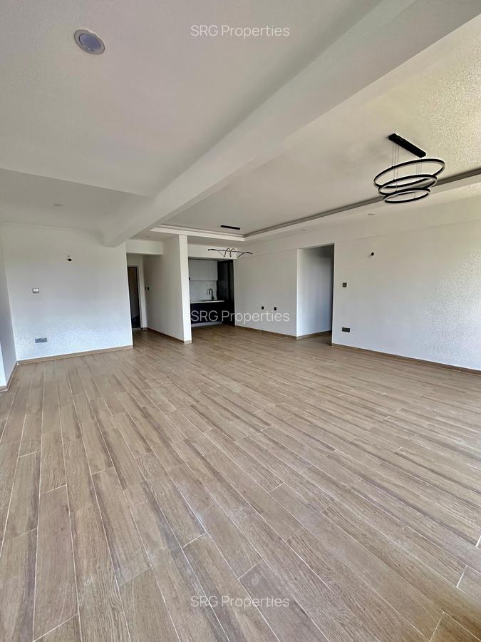 4 Bed Apartment with En Suite in Westlands Area - 1