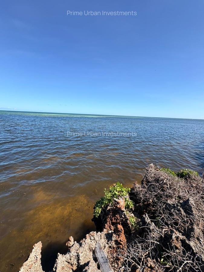 2 ac Land at Watamu Beach- Seafront - 7