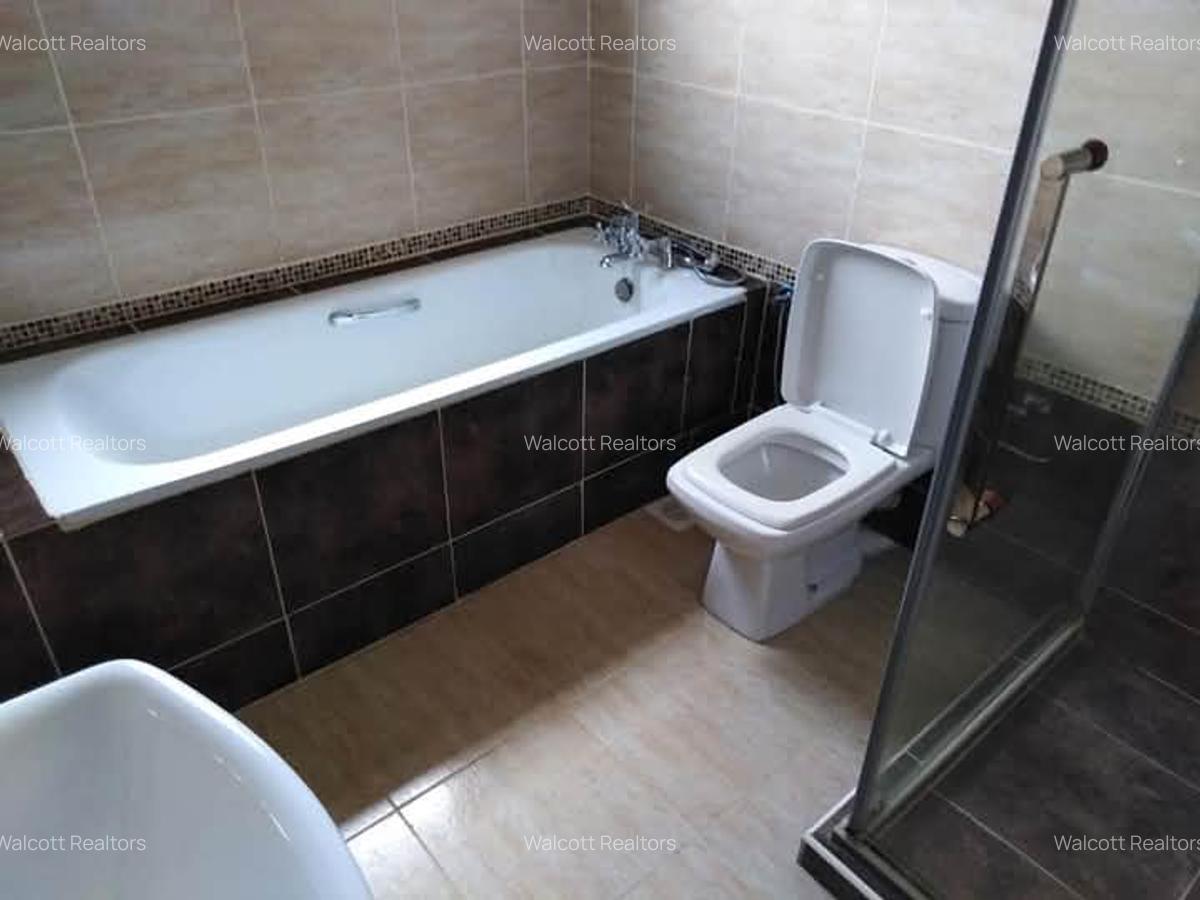 3 Bed Apartment with En Suite in Lavington - 6