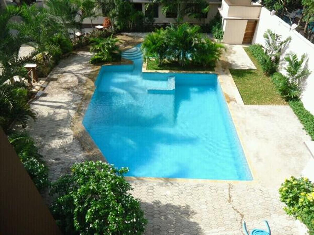 Furnished 3 Bed Apartment with En Suite in Nyali Area - 10