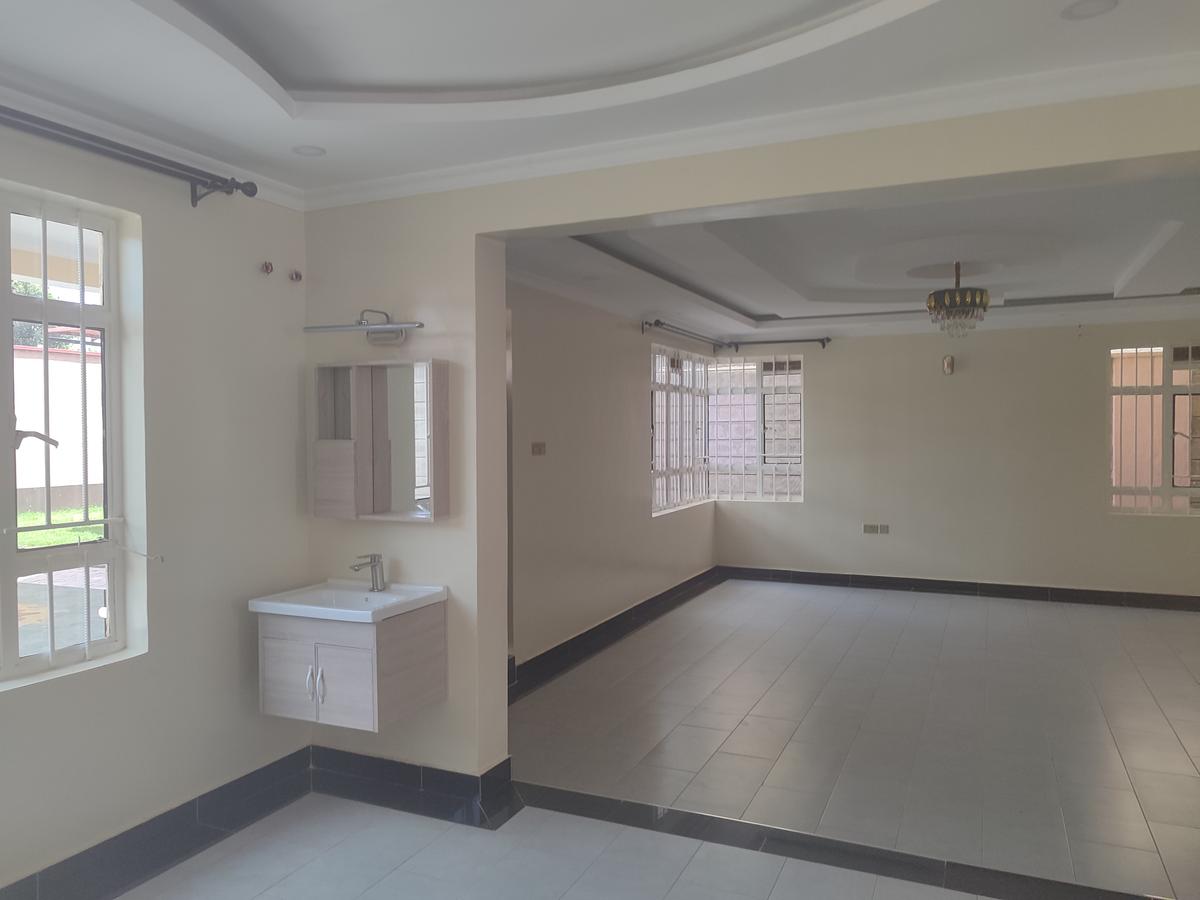 4 Bed Villa with En Suite in Ruiru - 3