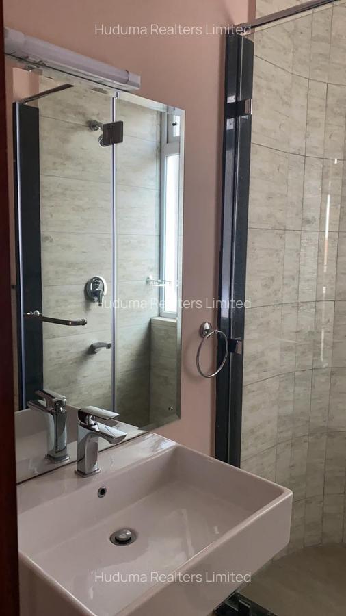 2 Bed Apartment with En Suite at Wood Avenue - 2