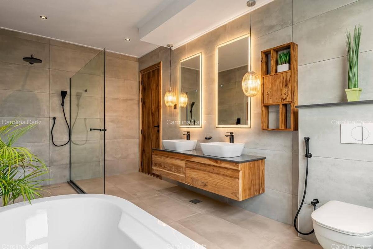 4 Bed Apartment with En Suite at Peponi Road - 7