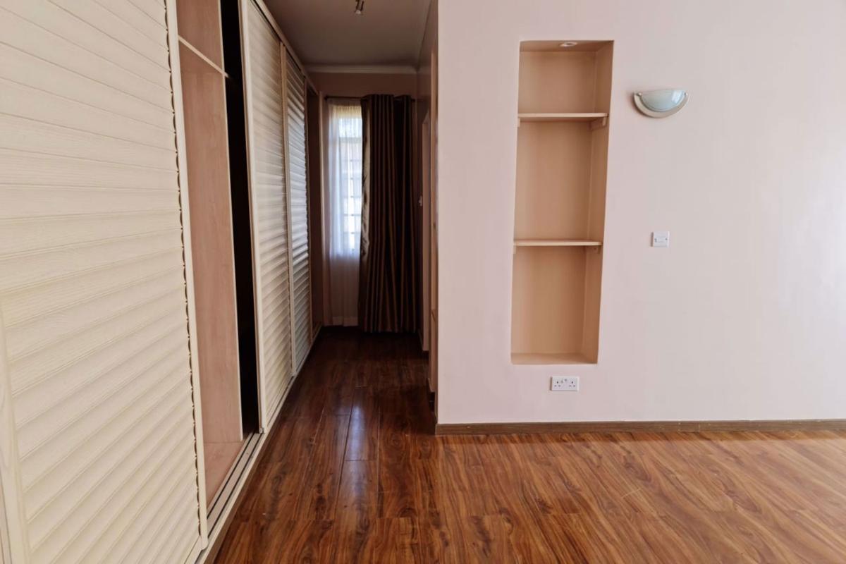 4 Bed House with En Suite in Kiambu Road - 7