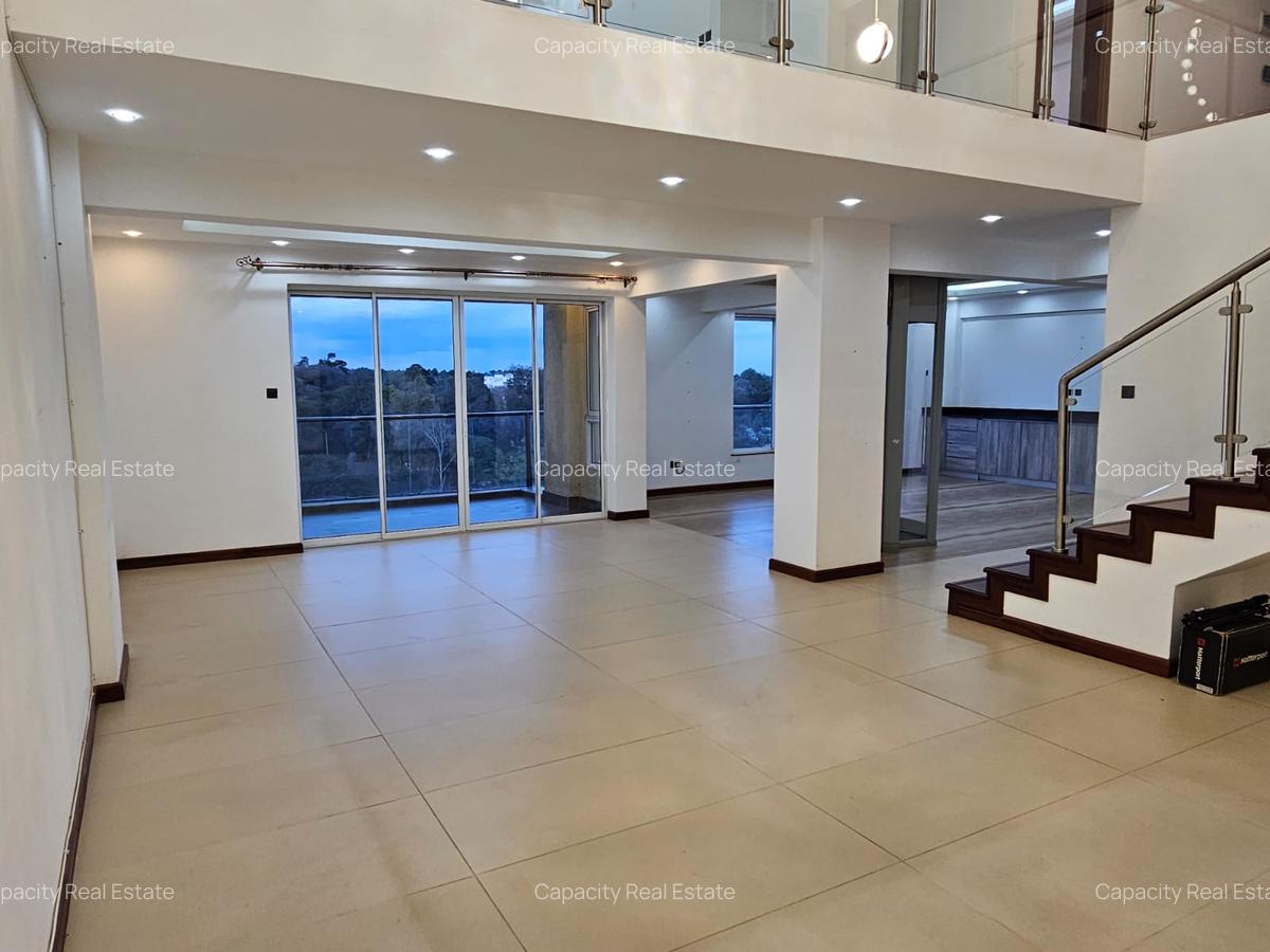 5 Bed Apartment with En Suite in General Mathenge - 3