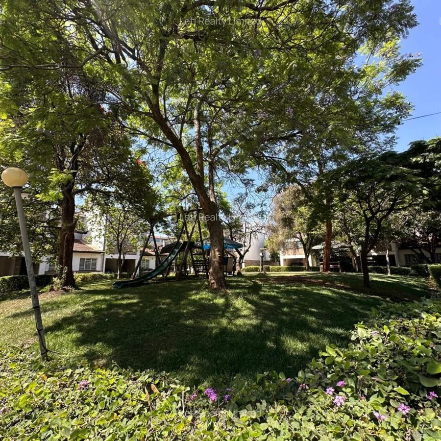 4 Bed Townhouse with En Suite in Kilimani - 2