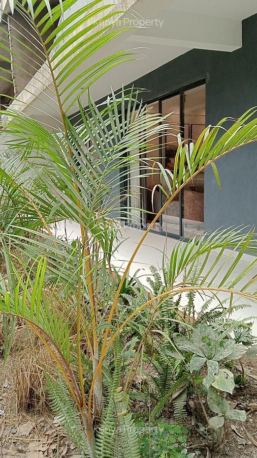 1 Bed Apartment with Swimming Pool at School Groove - 2