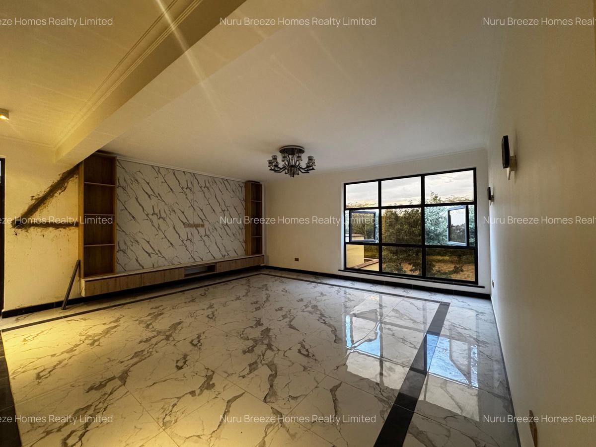 5 Bed Townhouse with En Suite in Karen - 7