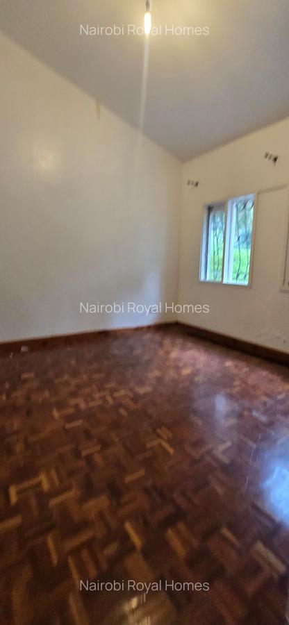4 Bed House with En Suite at Hill View - 17
