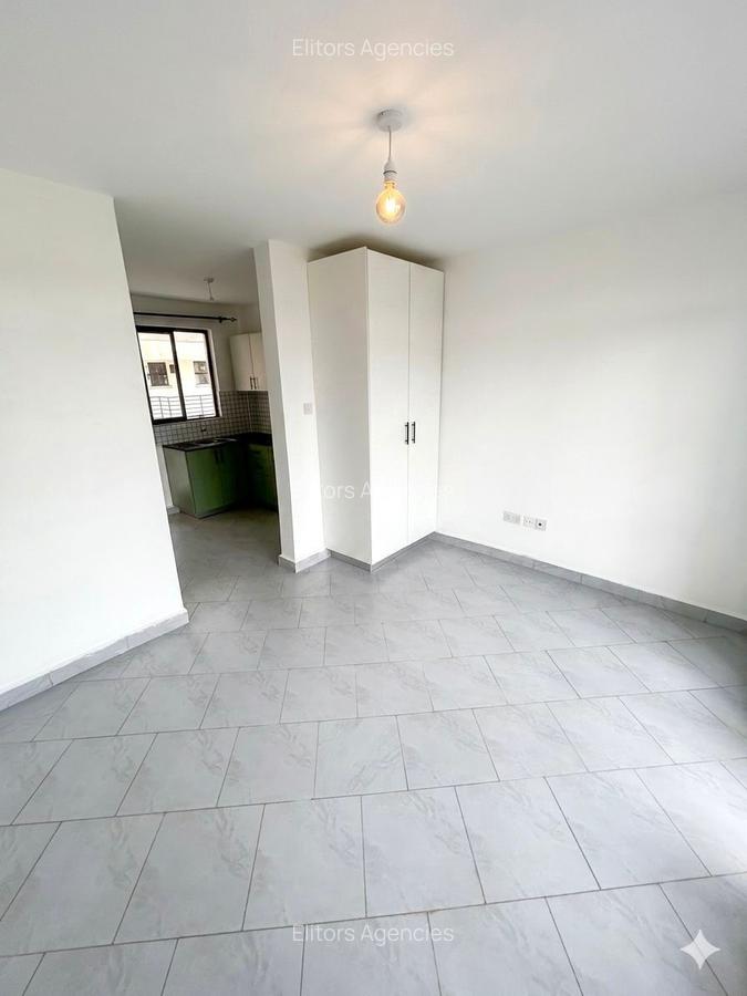 Studio Apartment with En Suite at Kirawa Road - 6