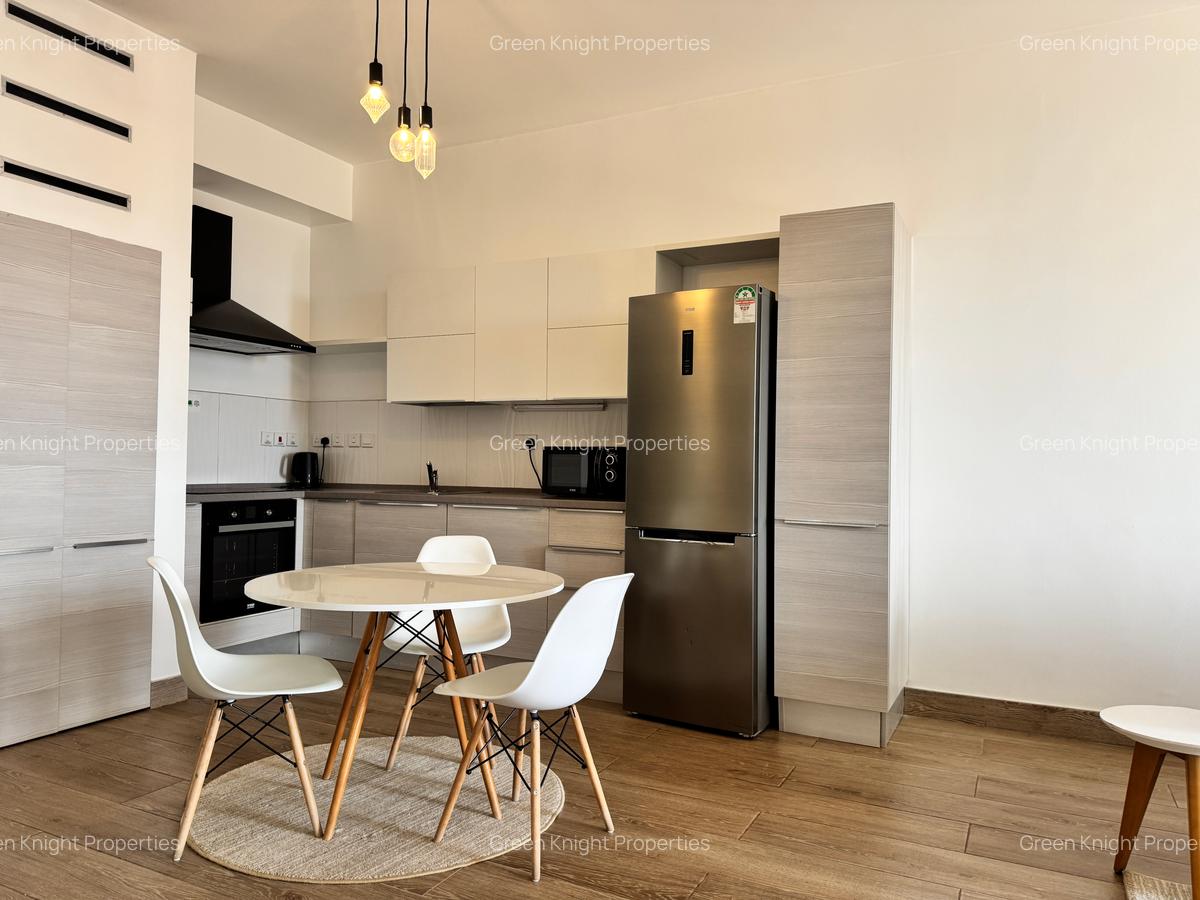 Serviced 2 Bed Apartment with En Suite in Westlands Area - 6