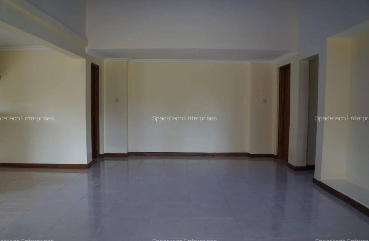 3 Bed House with En Suite in Nyari - 5