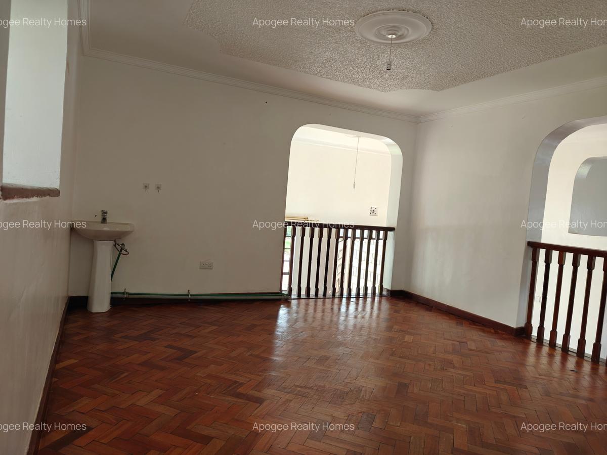 5 Bed House with En Suite at Muthaiga - 4