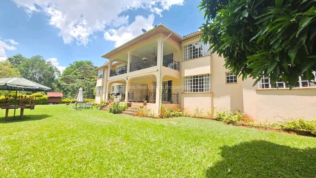 3 Bed Townhouse with En Suite in Spring Valley - 2