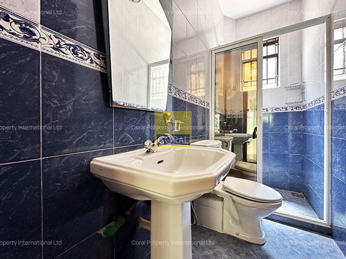 4 Bed Townhouse with Swimming Pool in Westlands Area - 8