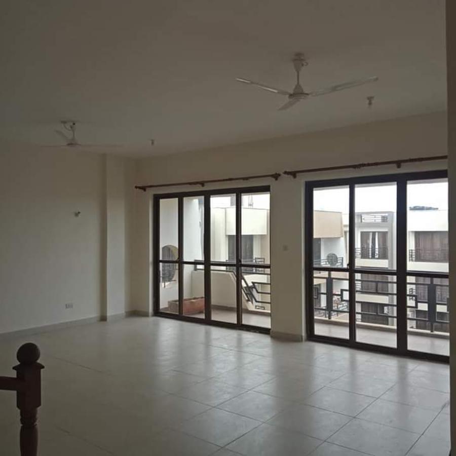 3 Bed Apartment with En Suite at Simba Road - 5