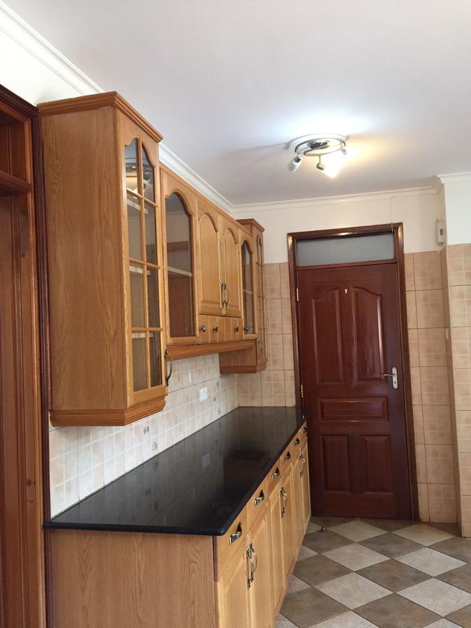 4 Bed Townhouse with En Suite in Runda - 20