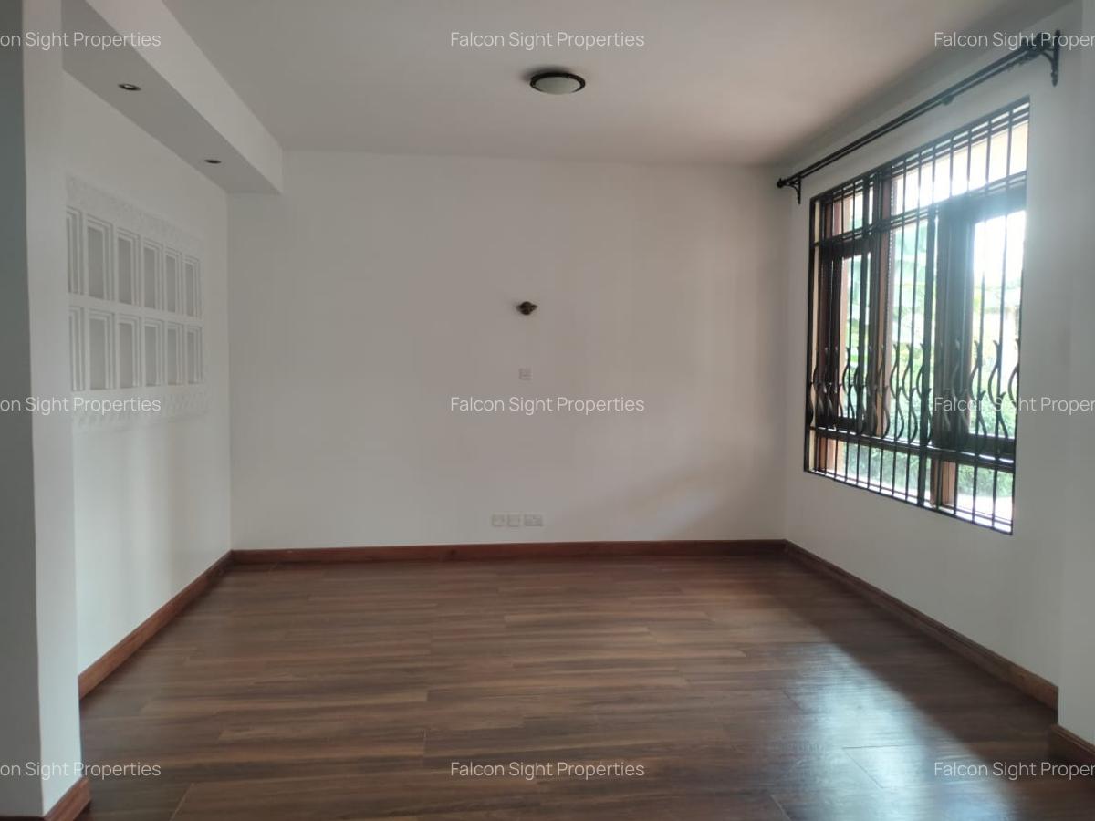 4 Bed Townhouse with Swimming Pool at Few Minutes Drive To Roslyn Academy And Gigiri - 20