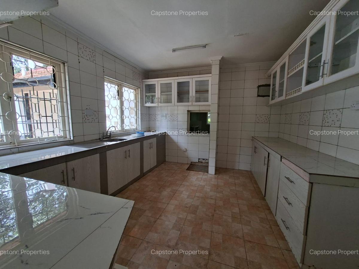 4 Bed House with En Suite in Kyuna - 6