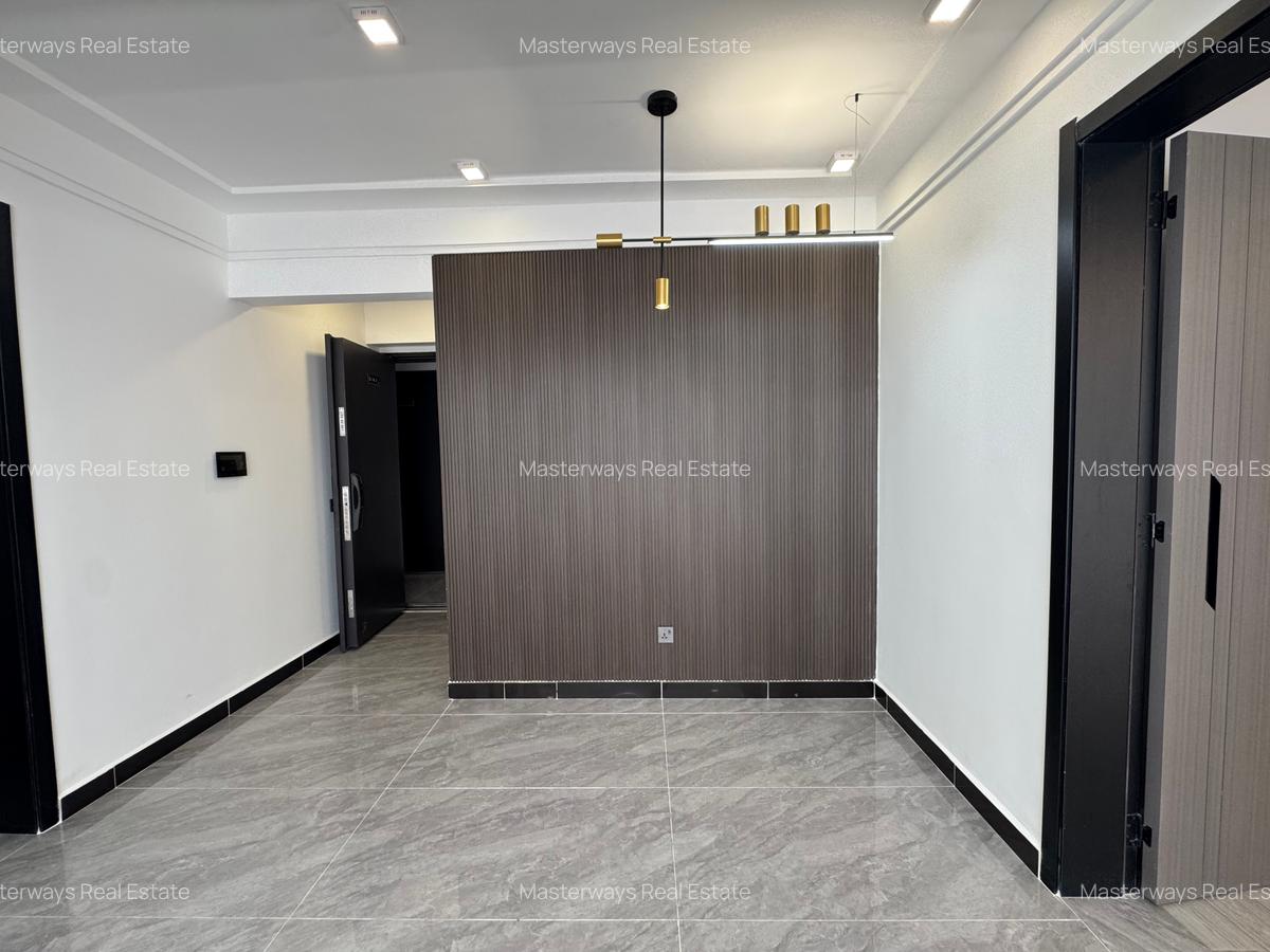 2 Bed Apartment with En Suite in Lavington - 11