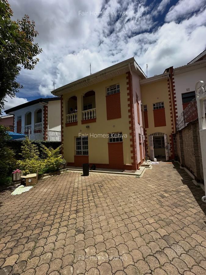4 Bed Townhouse with En Suite at Gitanga Road - 1