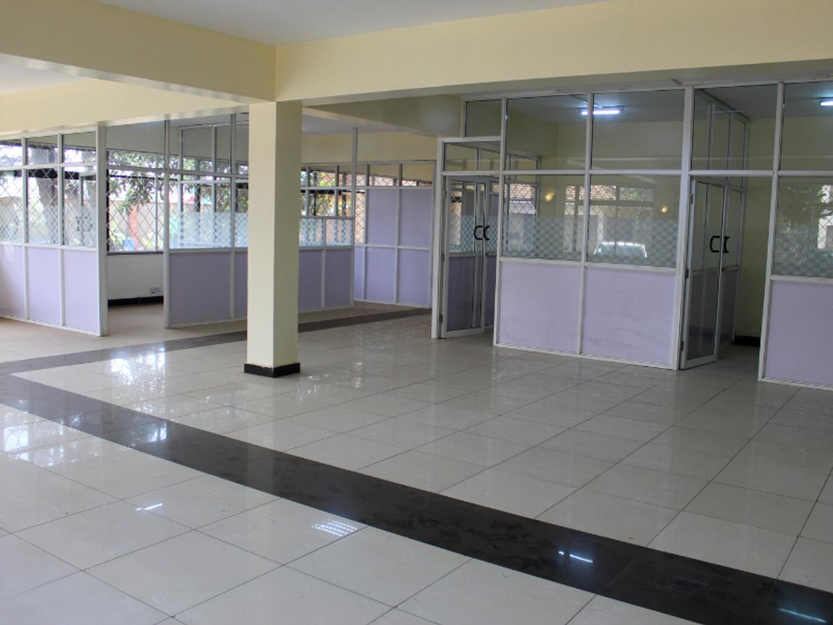 Commercial Property with Parking in Ruaraka - 8