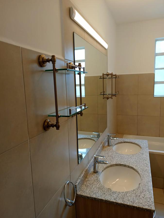 3 Bed Apartment with En Suite in Lavington - 4