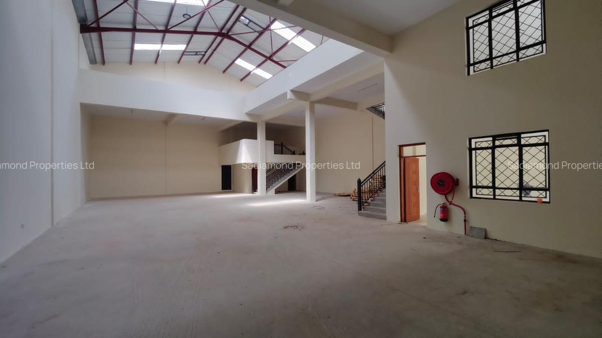 7,530 ft² Warehouse at Babadogo - 2