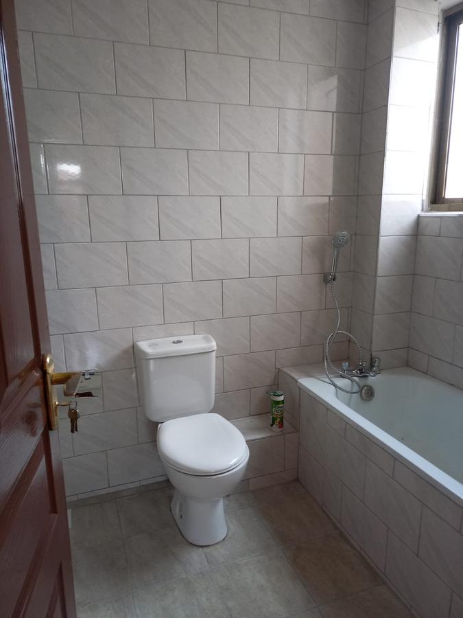 3 Bed Apartment with En Suite in Kileleshwa - 14