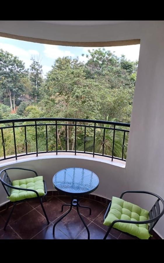 Serviced 4 Bed Apartment with En Suite at Riverside Gardens - 10