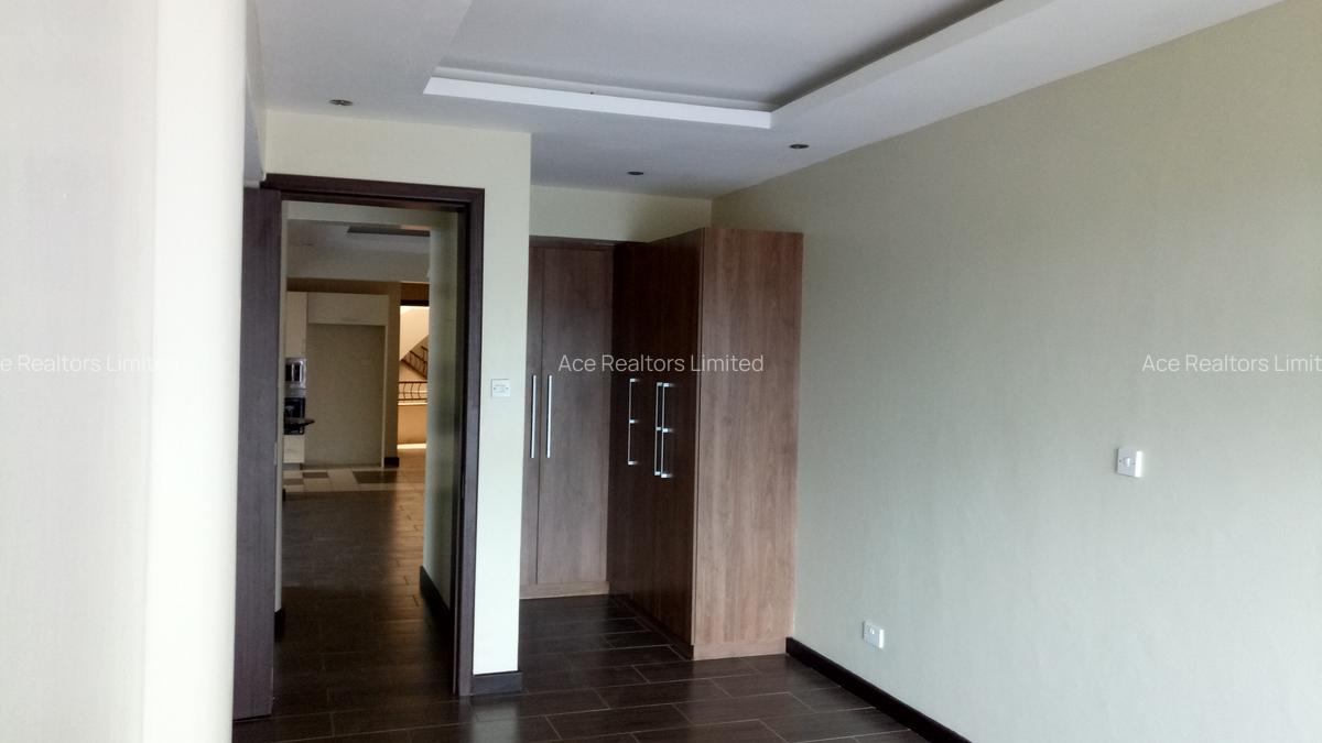 2 Bed Apartment with En Suite at Siaya Road - 10